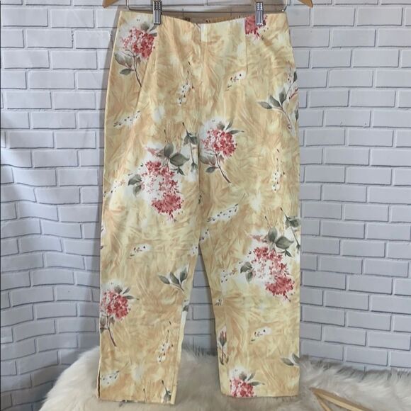Tribal Floral Printed High Rise Crop Pants Sz 10 - Picture 1 of 3